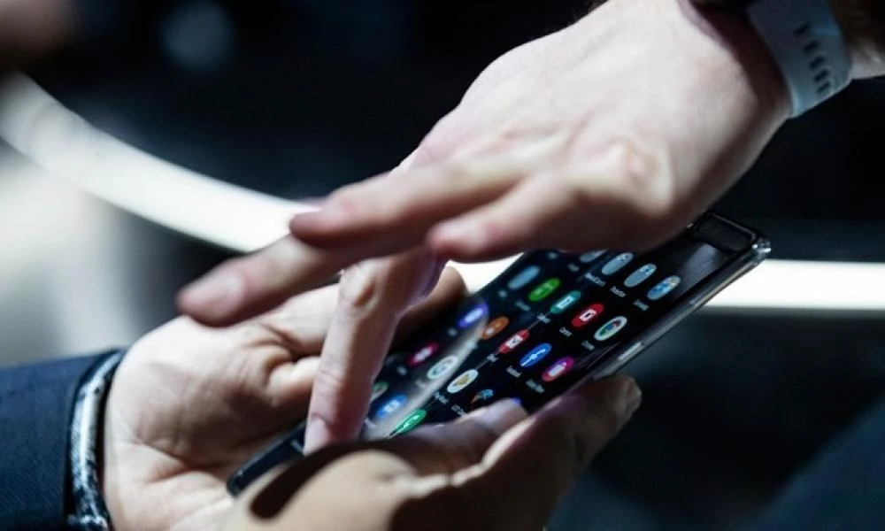 ΑΑΔΕ: "Τσάκωσαν" μεγάλο κύκλωμα φοροδιαφυγής με εμπόριο κινητών τηλεφώνων-Επιβλήθηκαν πρόστιμα άνω των €130 εκατ. ευρώ